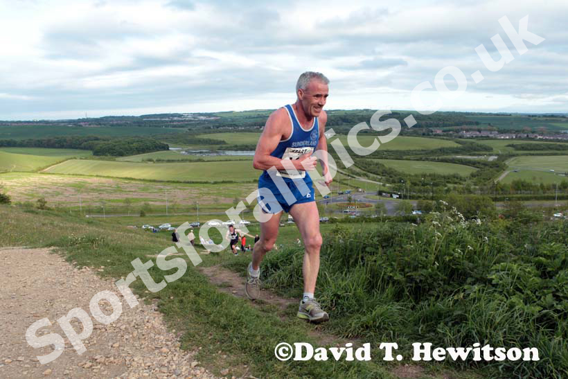 Brian Rushworth finishing 2nd in the Penshaw Hill Race.